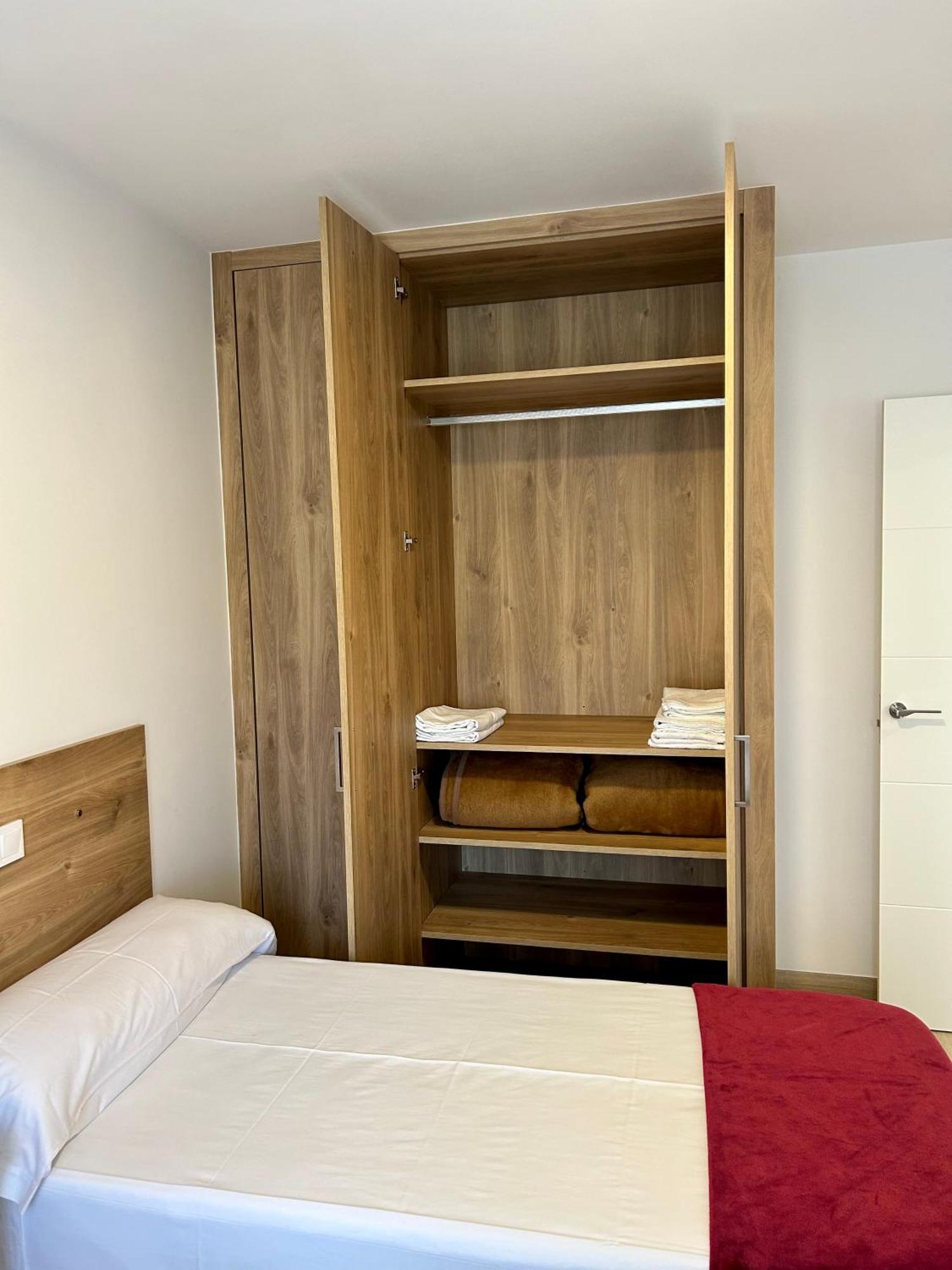 Apartamento Plaza De La Villa Playa Trengandin 노하 외부 사진