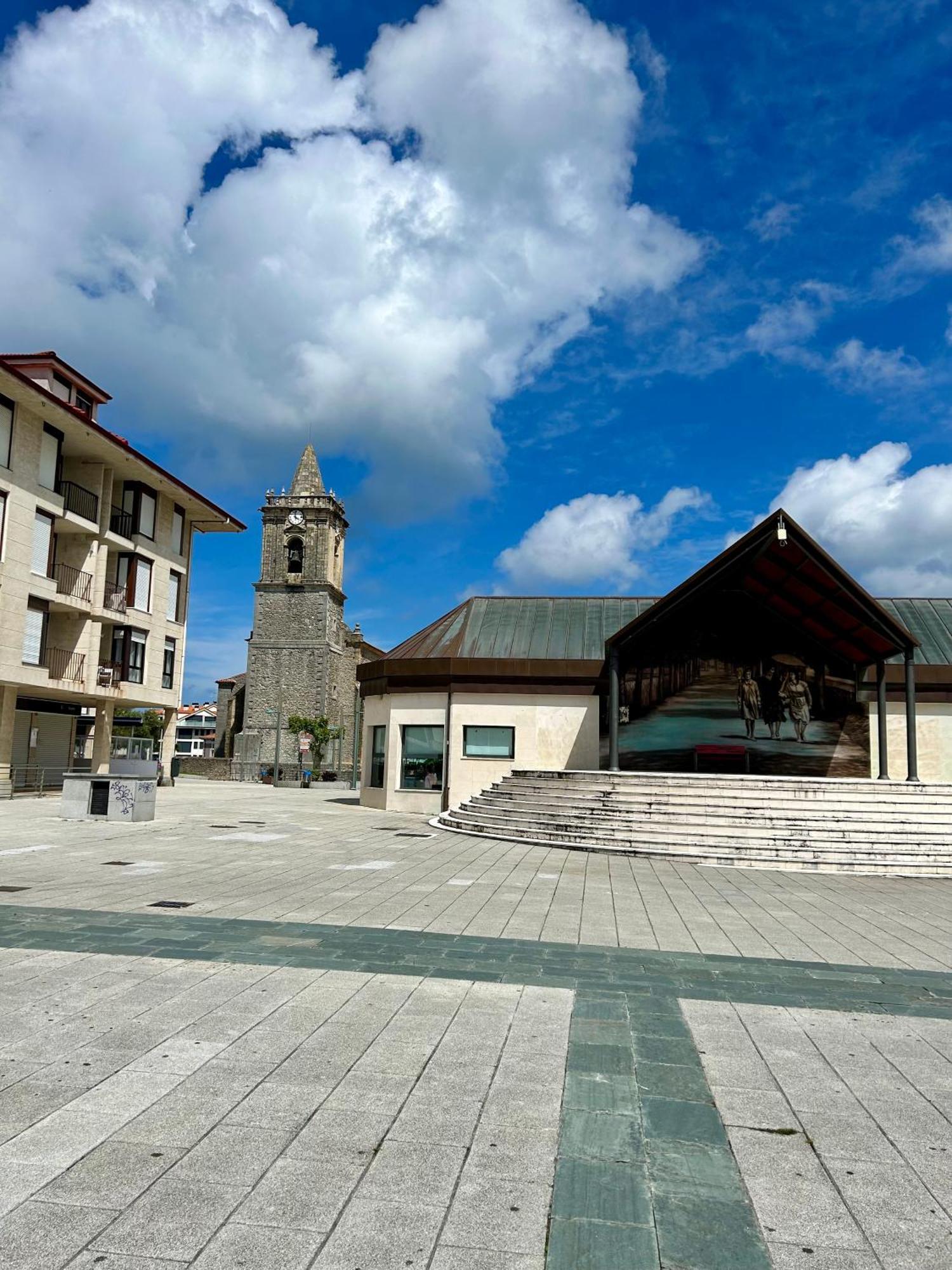 Apartamento Plaza De La Villa Playa Trengandin 노하 외부 사진