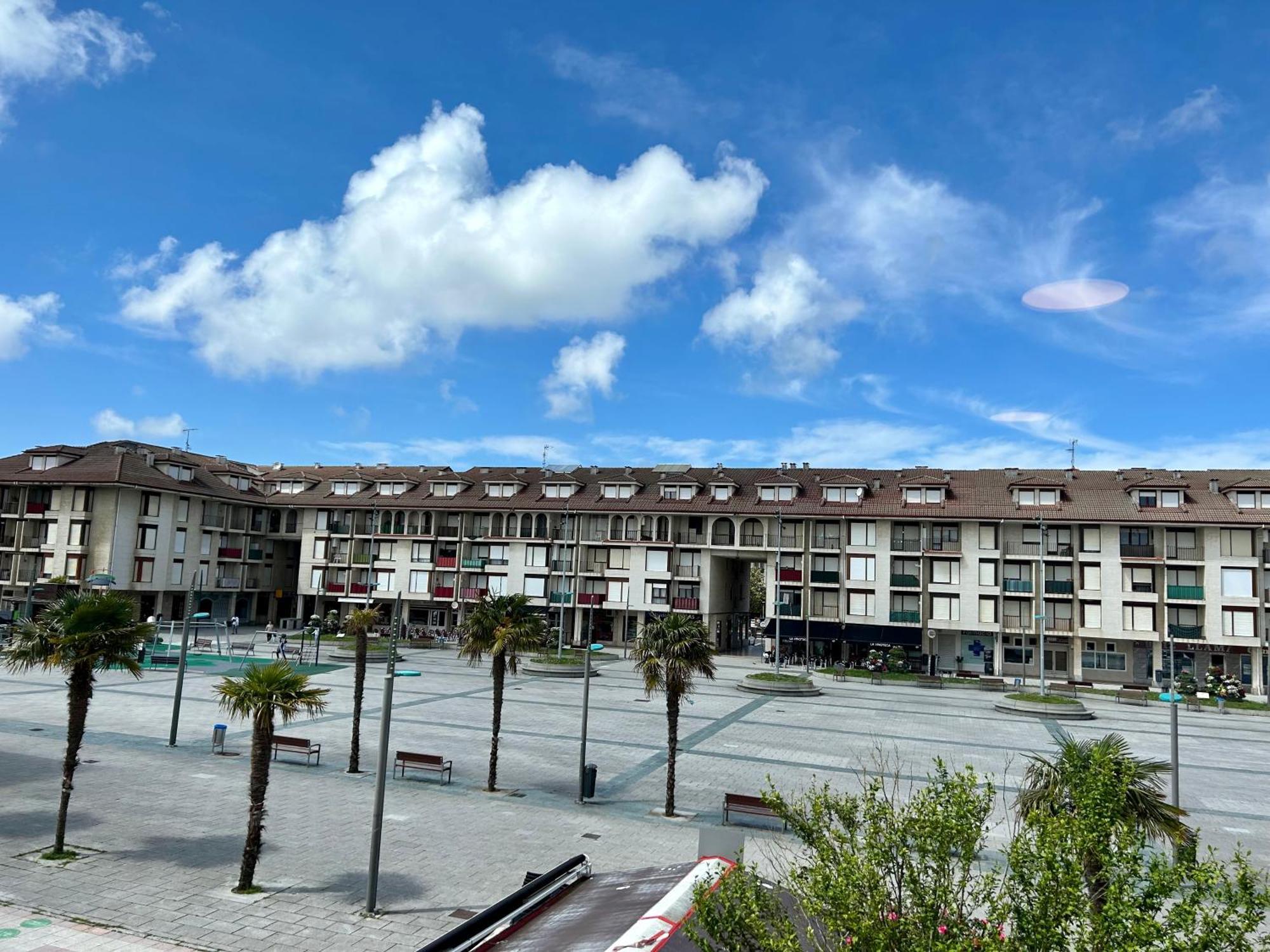 Apartamento Plaza De La Villa Playa Trengandin 노하 외부 사진